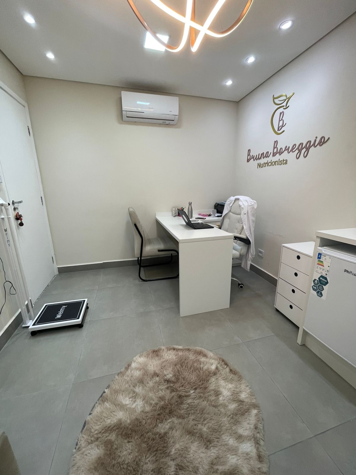 Sala de atendimento completa